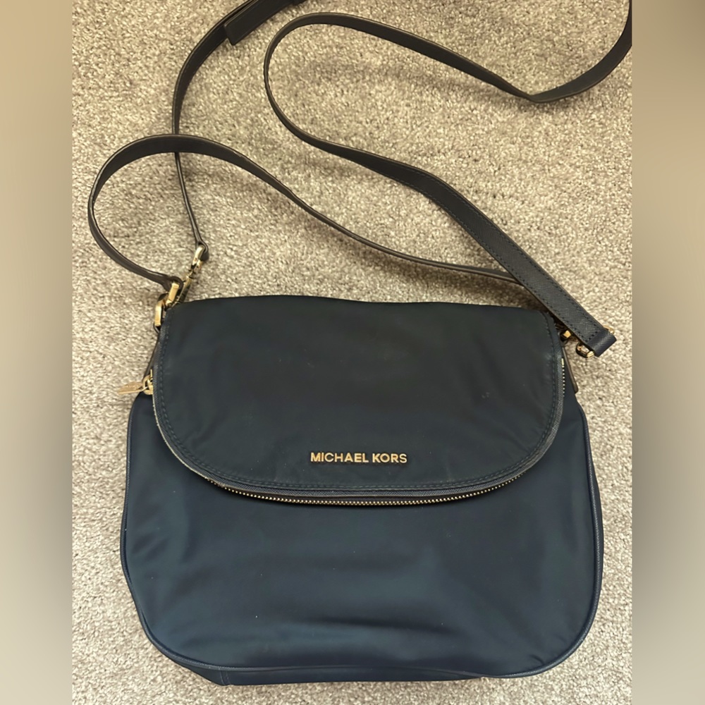 Authentic Michael Kors nylon purse shoulder crossbody bag navy blue 2 straps